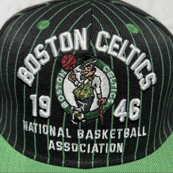Unk Ultra Game Boston Celtics NBA Pin Striped Snapback Hat NWT - Picture 5 of 5